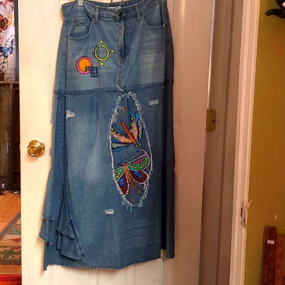 Gorgeous! Handmade one of a kind painted denim skirt.